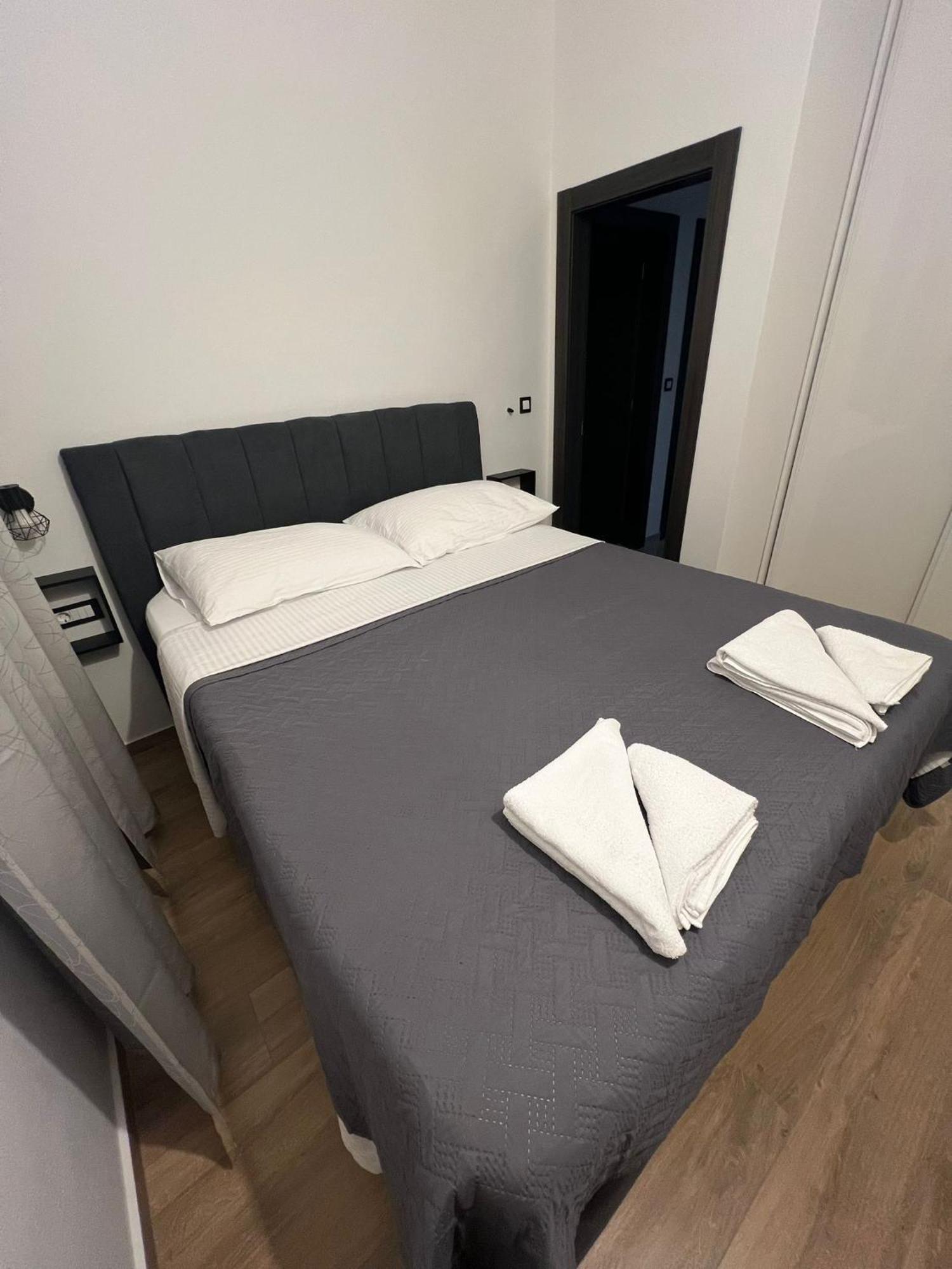 Apartmani Karla Paklenica Стариград-Пакленица Экстерьер фото