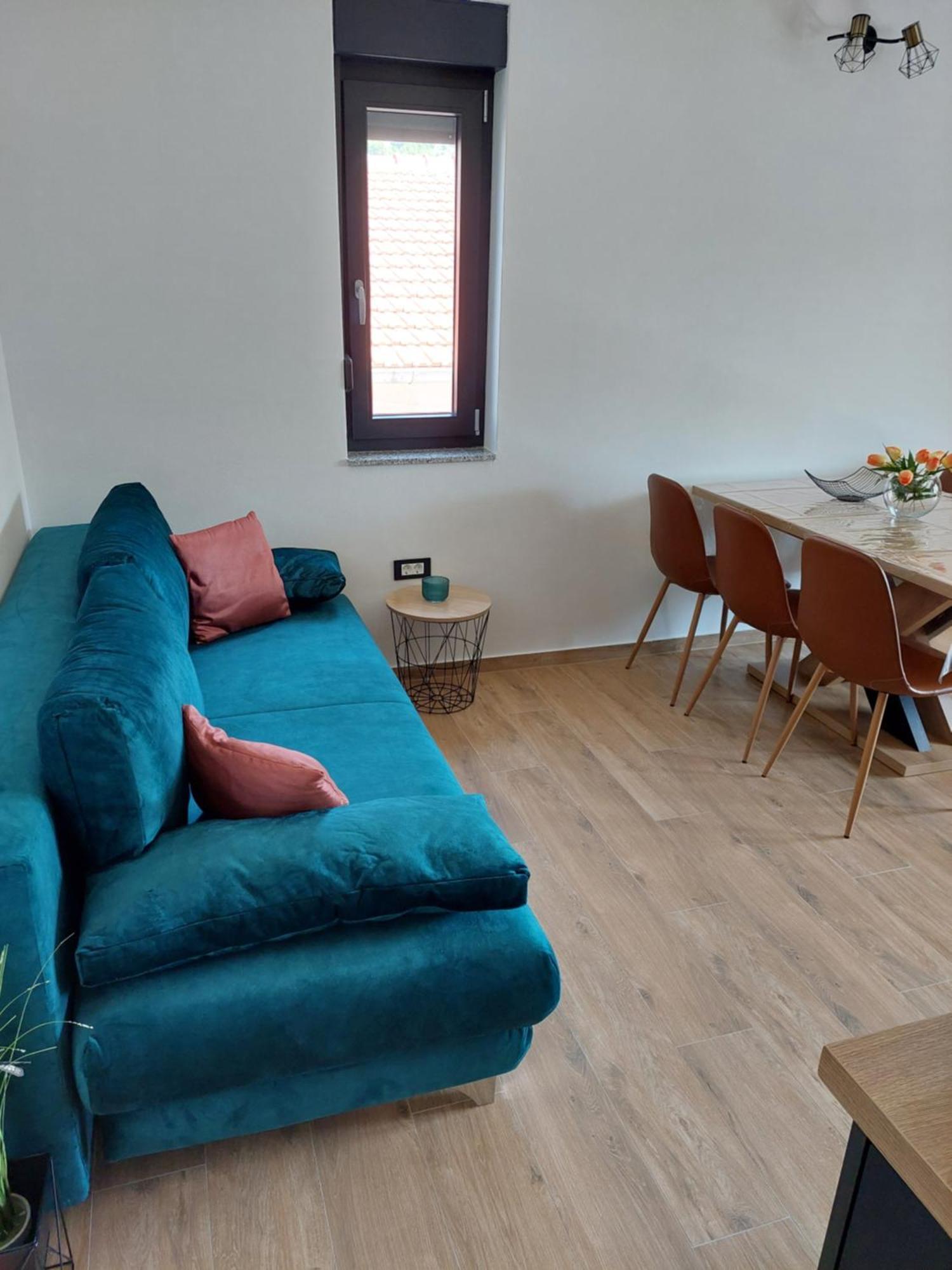 Apartmani Karla Paklenica Стариград-Пакленица Экстерьер фото